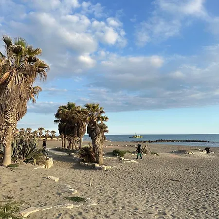 Marellini Lido Nord * ليدو دي أوستيا